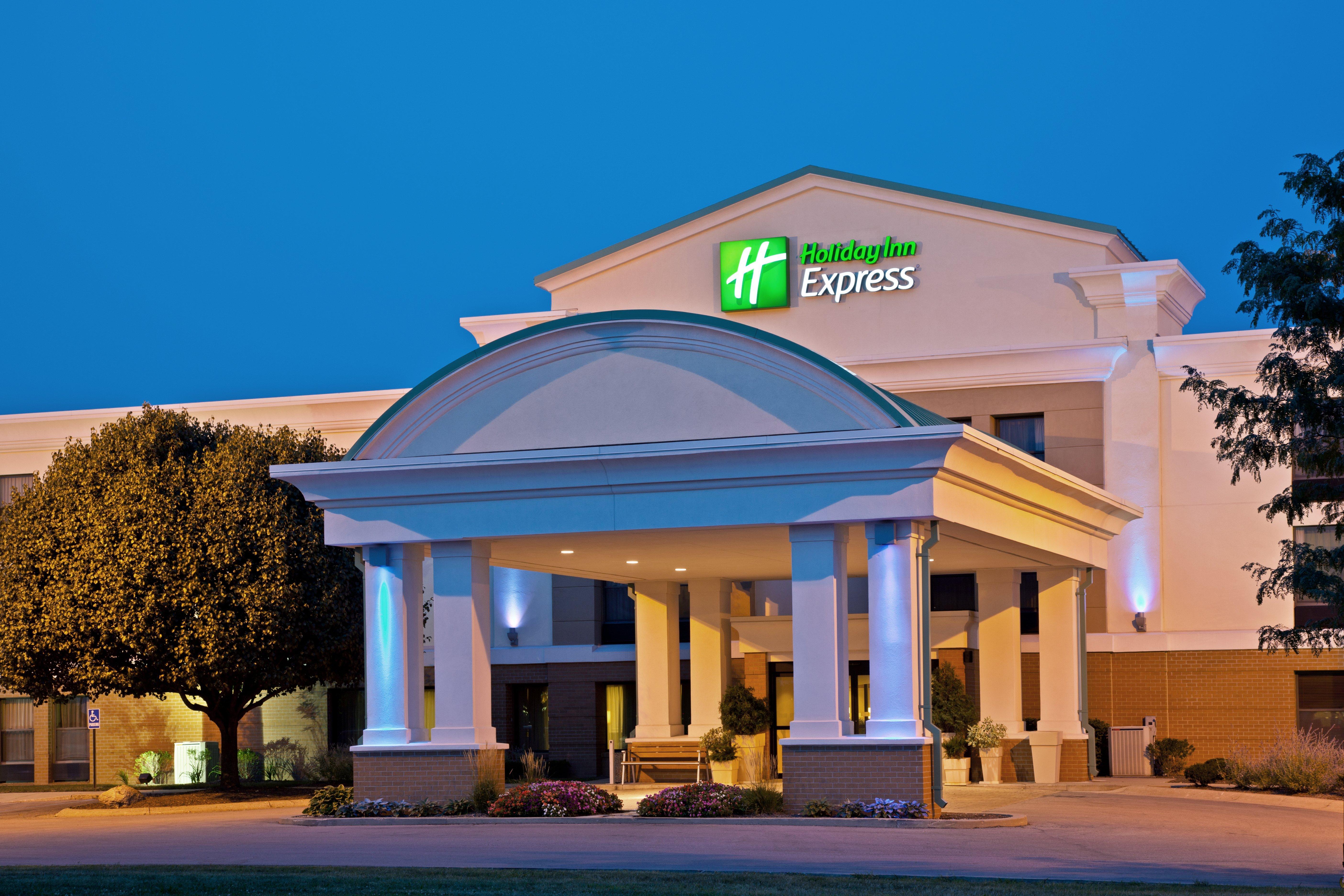Holiday Inn Express Indianapolis Airport By Ihg Plainfield Eksteriør billede