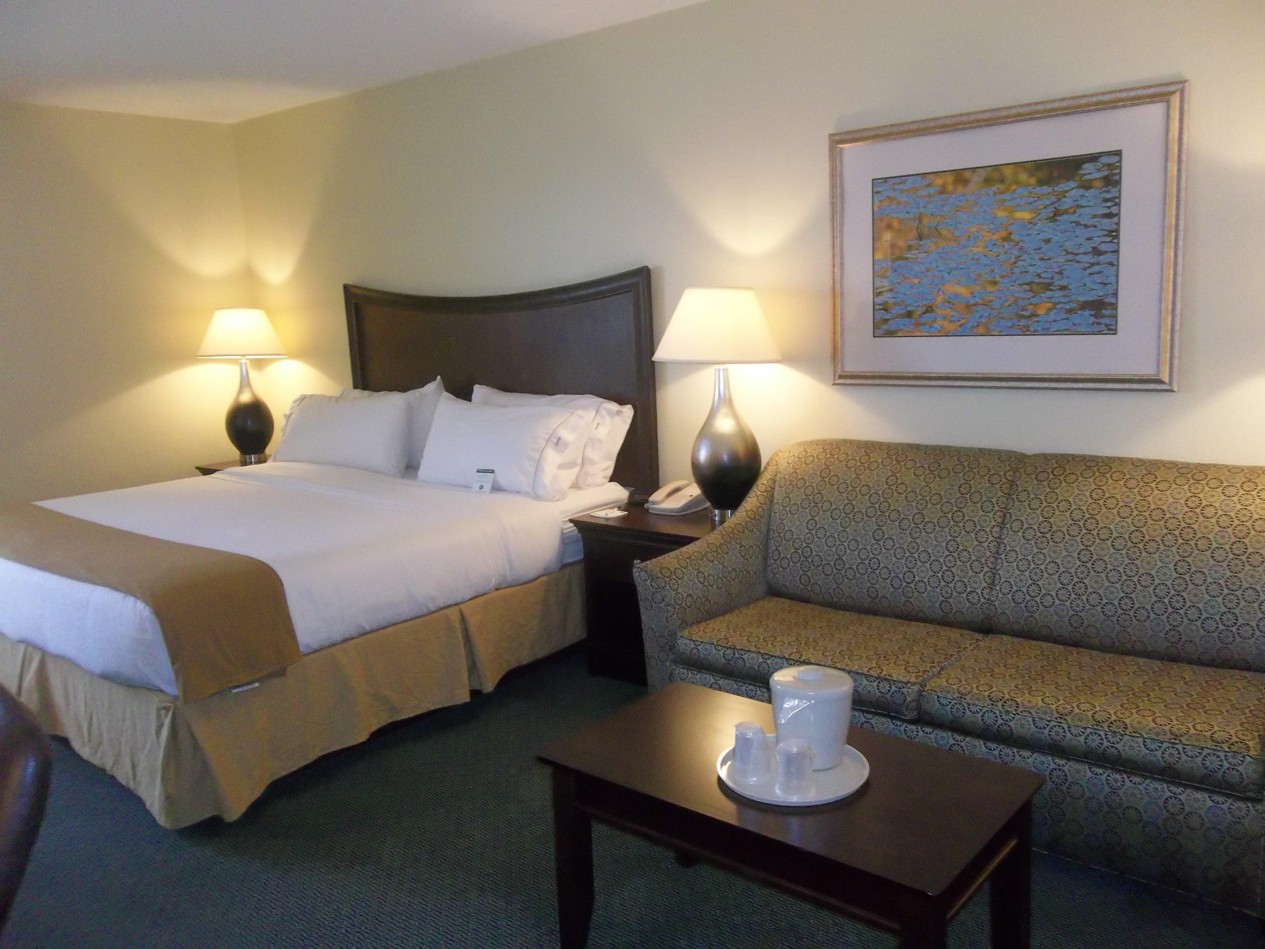 Holiday Inn Express Indianapolis Airport By Ihg Plainfield Eksteriør billede