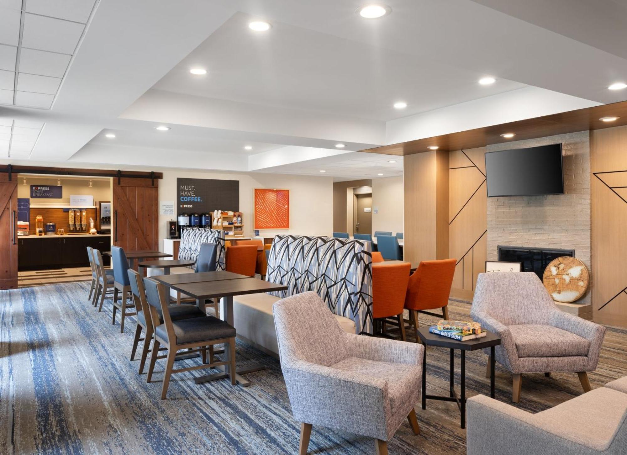 Holiday Inn Express Indianapolis Airport By Ihg Plainfield Eksteriør billede