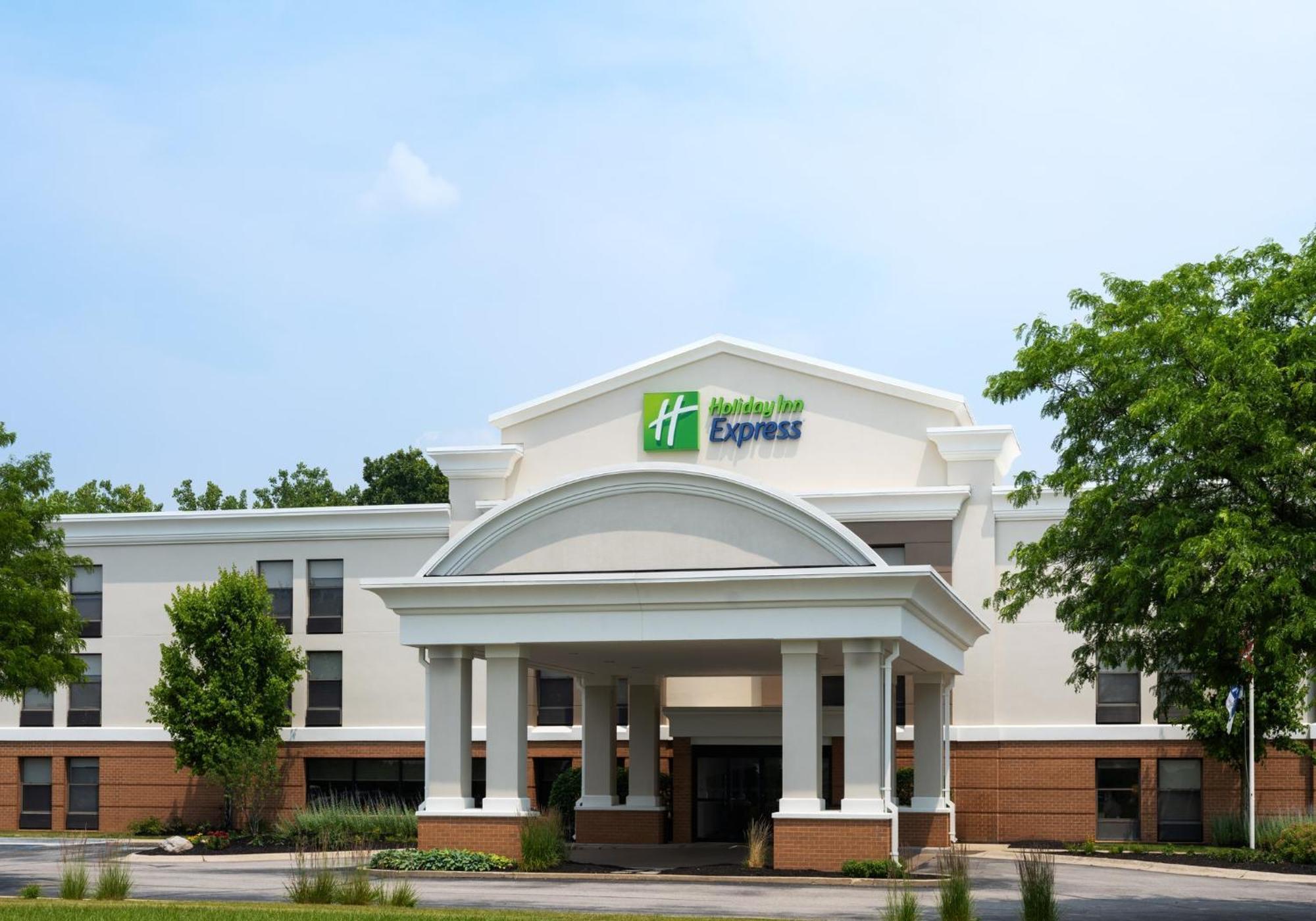 Holiday Inn Express Indianapolis Airport By Ihg Plainfield Eksteriør billede